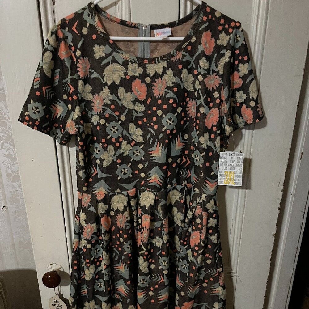 Women's LuLaRoe dress